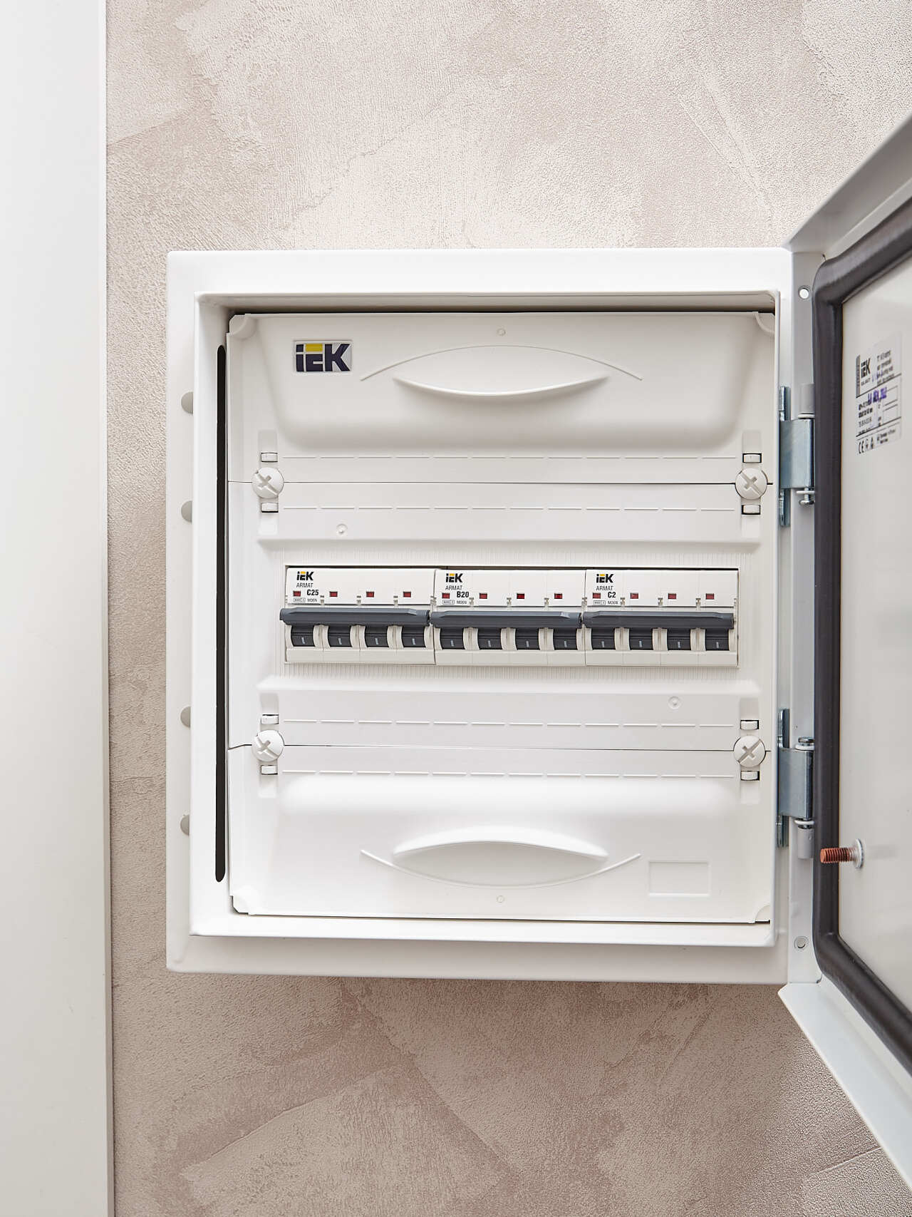 Индикатор положения контактной группы